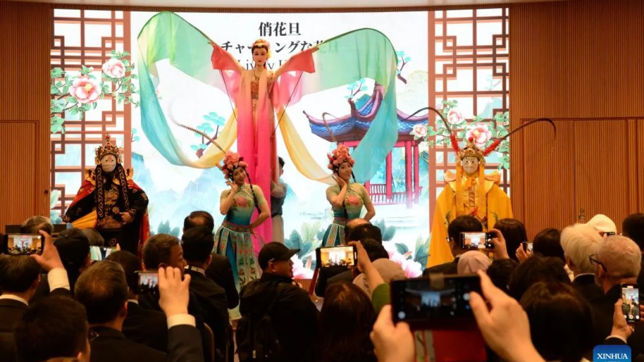 КНР (выставка в г. Сычуань / ТЭМ г. Чунцин)